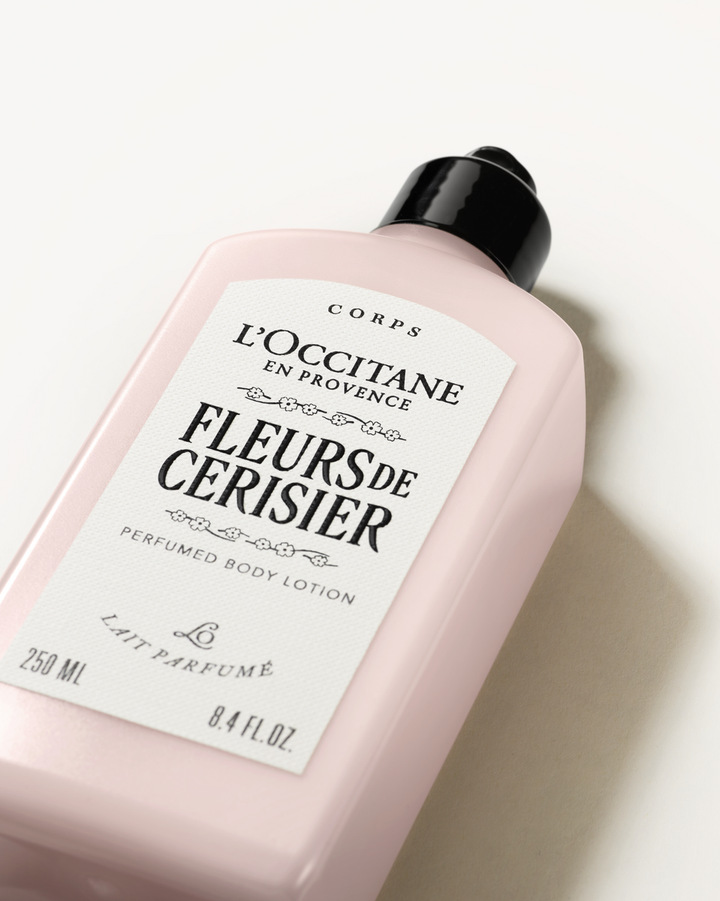 Fleurs de Cerisier Perfumed Body Lotion 250ml