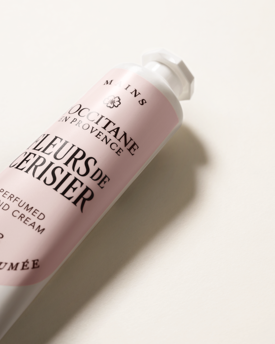 Fleurs de Cerisier Perfumed Hand Cream 30ml